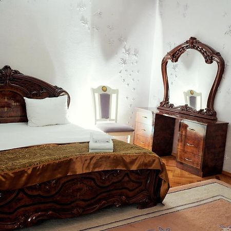 ホテル Santorini Codru エクステリア 写真